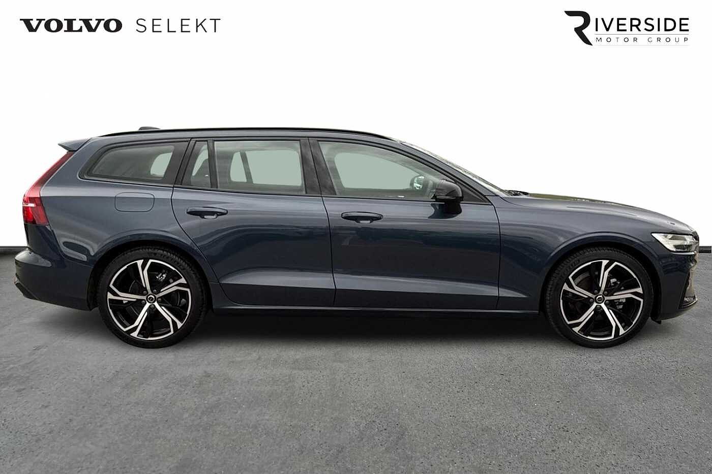 Used Volvo V60 2025 for sale - 77225079: Photo 4