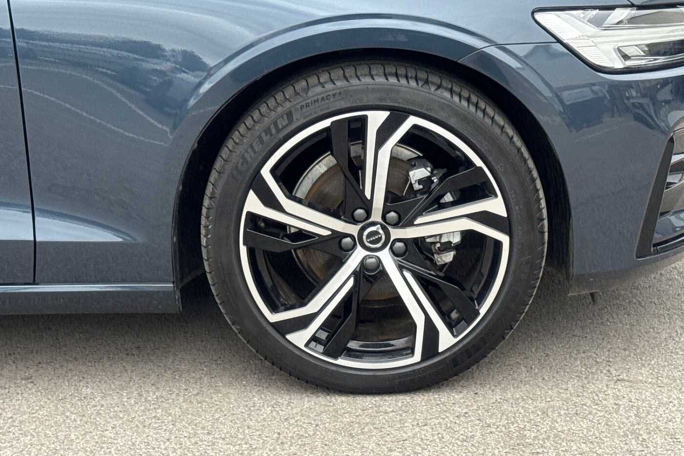 Used Volvo V60 2025 for sale - 77225079: Photo 5