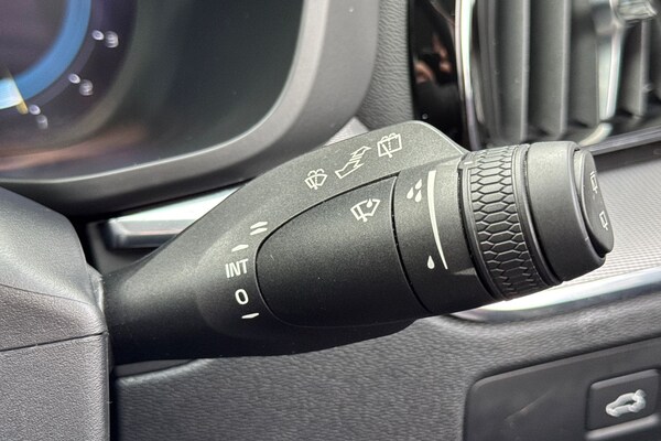 Used Volvo XC60 2022 for sale - 75829008: Photo 28