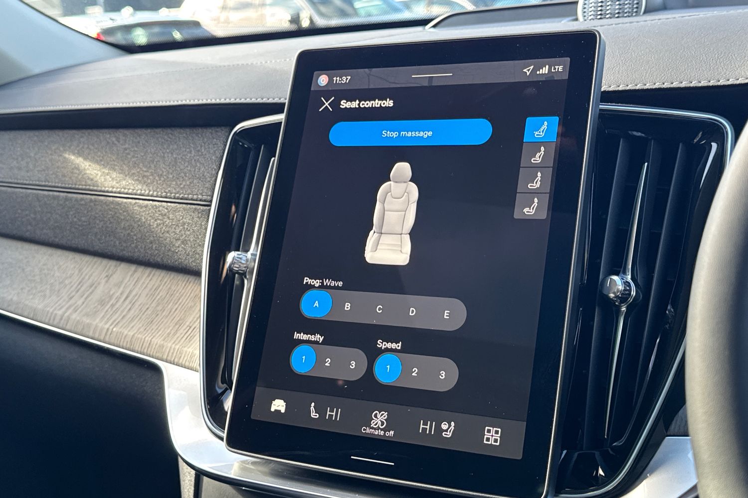 Used Volvo XC90 2025 for sale - 76145902: Photo 31