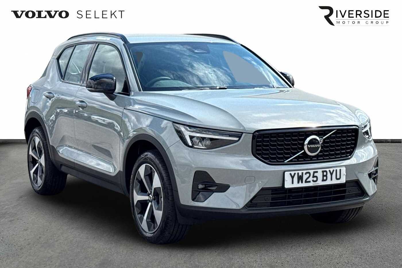 Used Volvo XC40 2025 for sale - 76221840: Photo 1