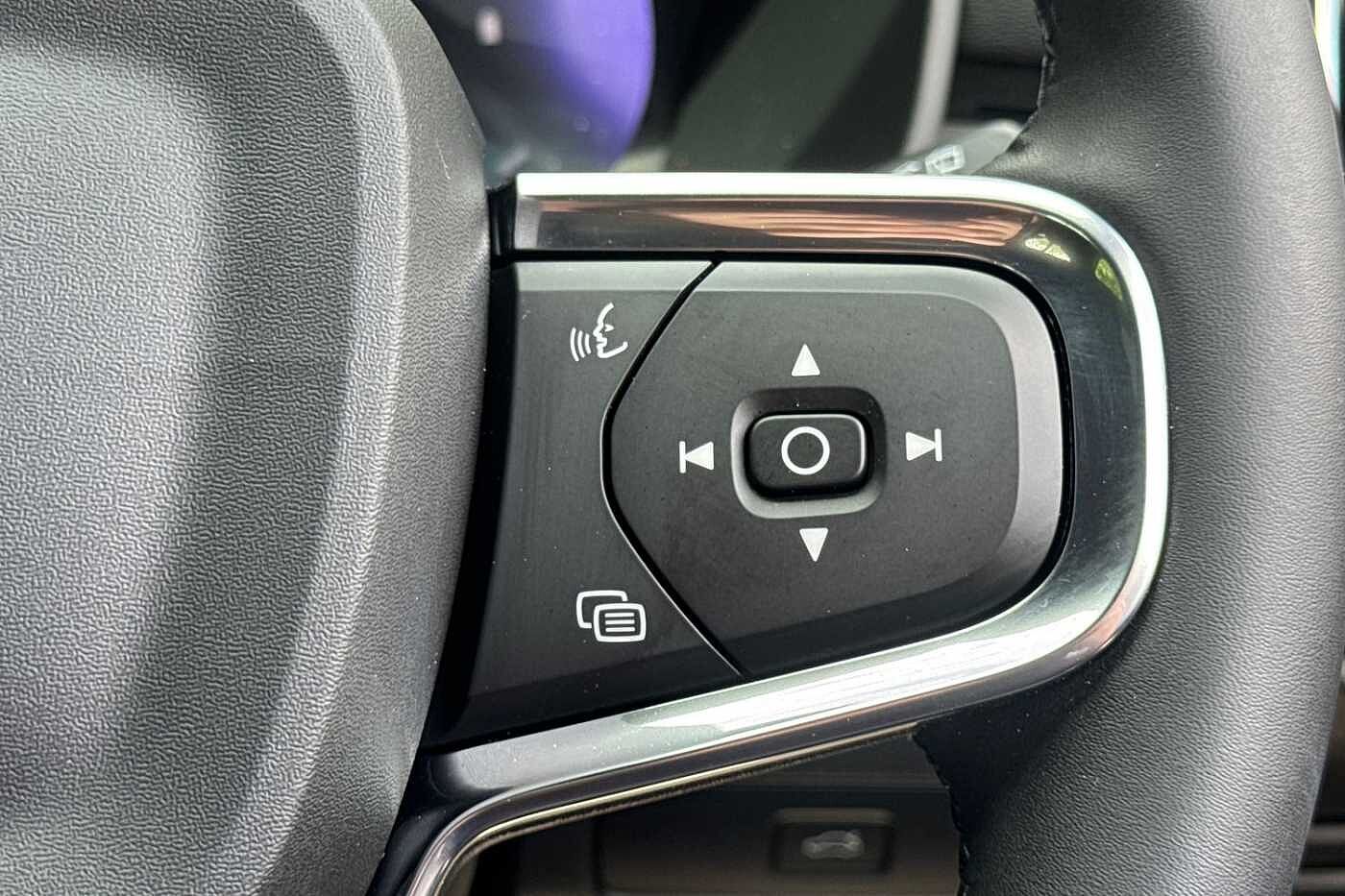 Used Volvo XC40 2025 for sale - 76221840: Photo 12