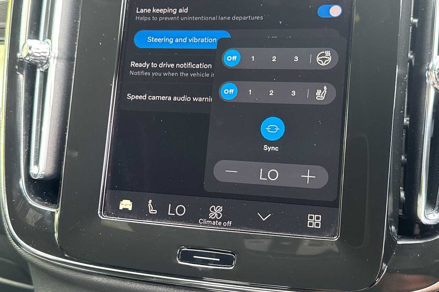 Used Volvo XC40 2025 for sale - 76221840: Photo 27