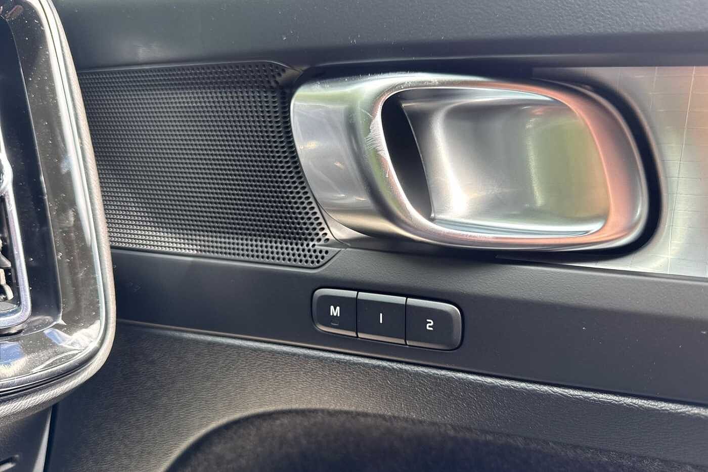 Used Volvo XC40 2025 for sale - 76221840: Photo 30