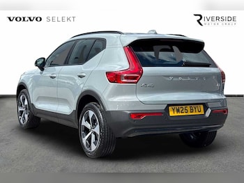 Used Volvo XC40 2025 for sale - 76221840: Photo 3