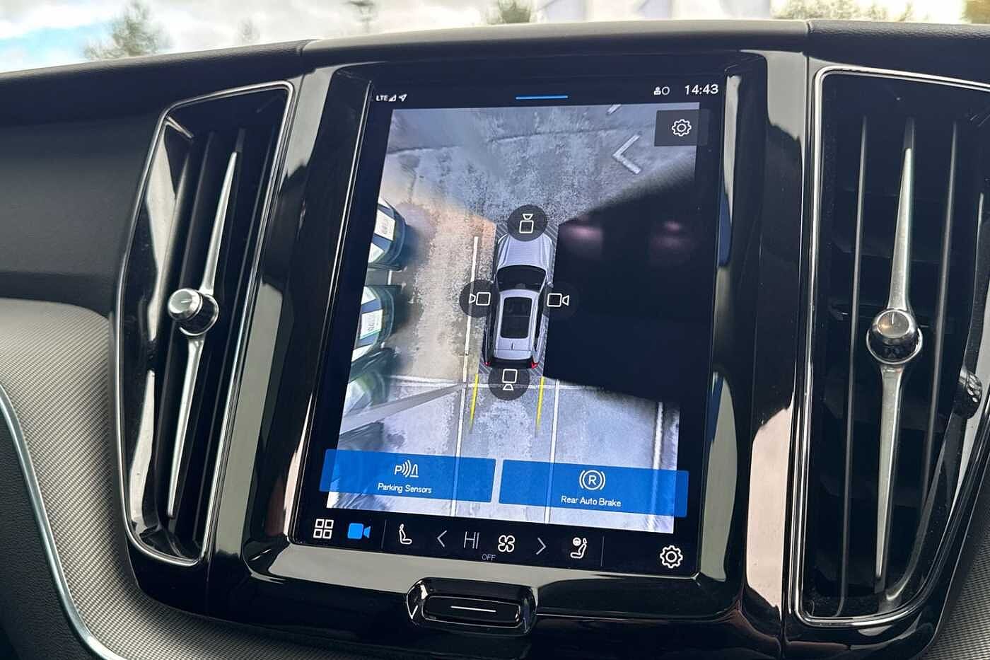 Used Volvo XC60 2024 for sale - 76172306: Photo 16