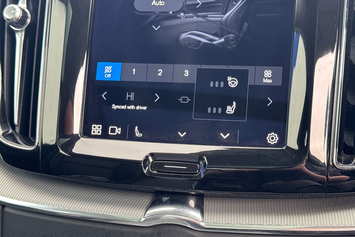 Used Volvo XC60 2024 for sale - 76172306: Photo 23