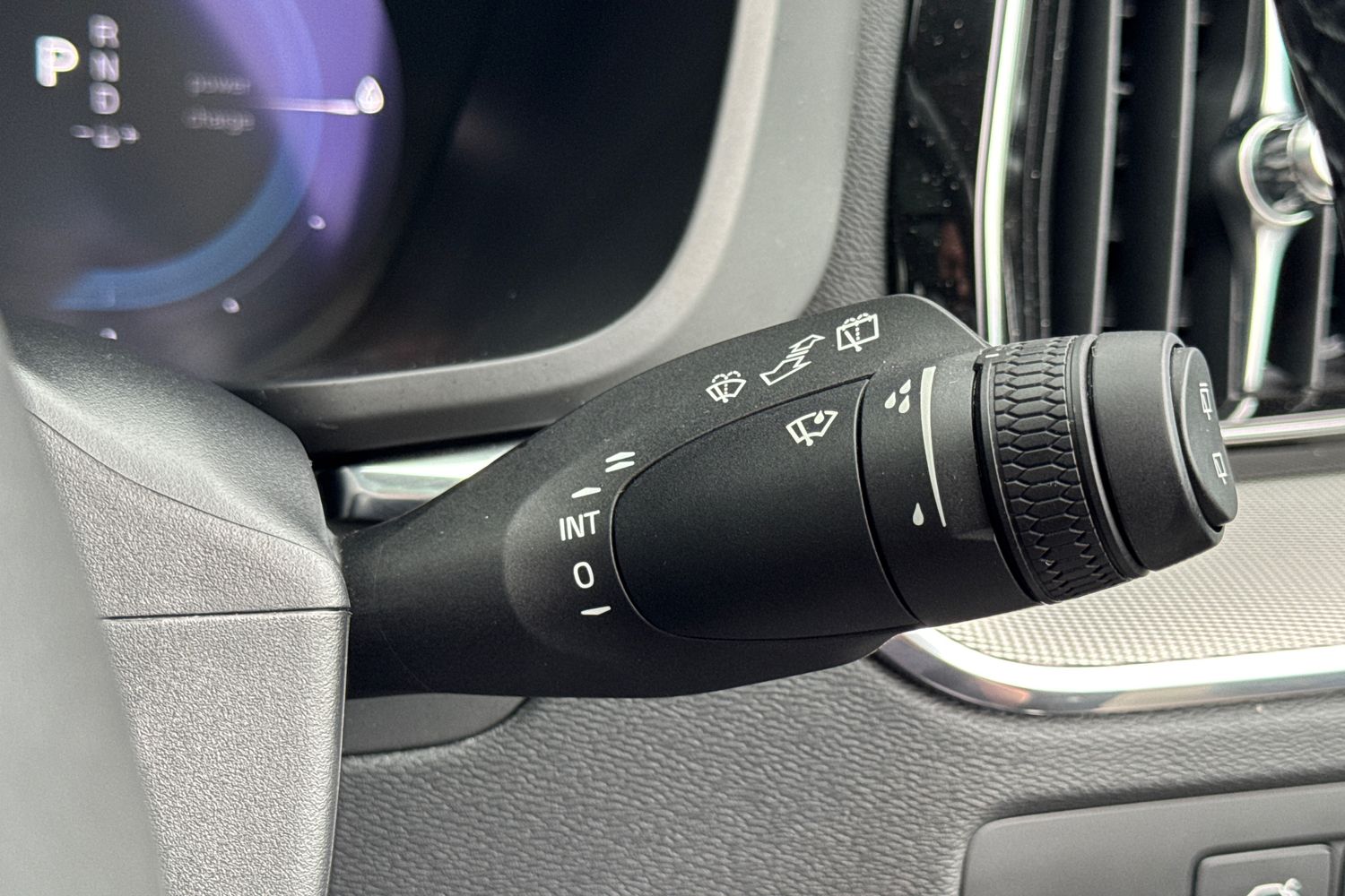 Used Volvo XC60 2024 for sale - 76172306: Photo 28