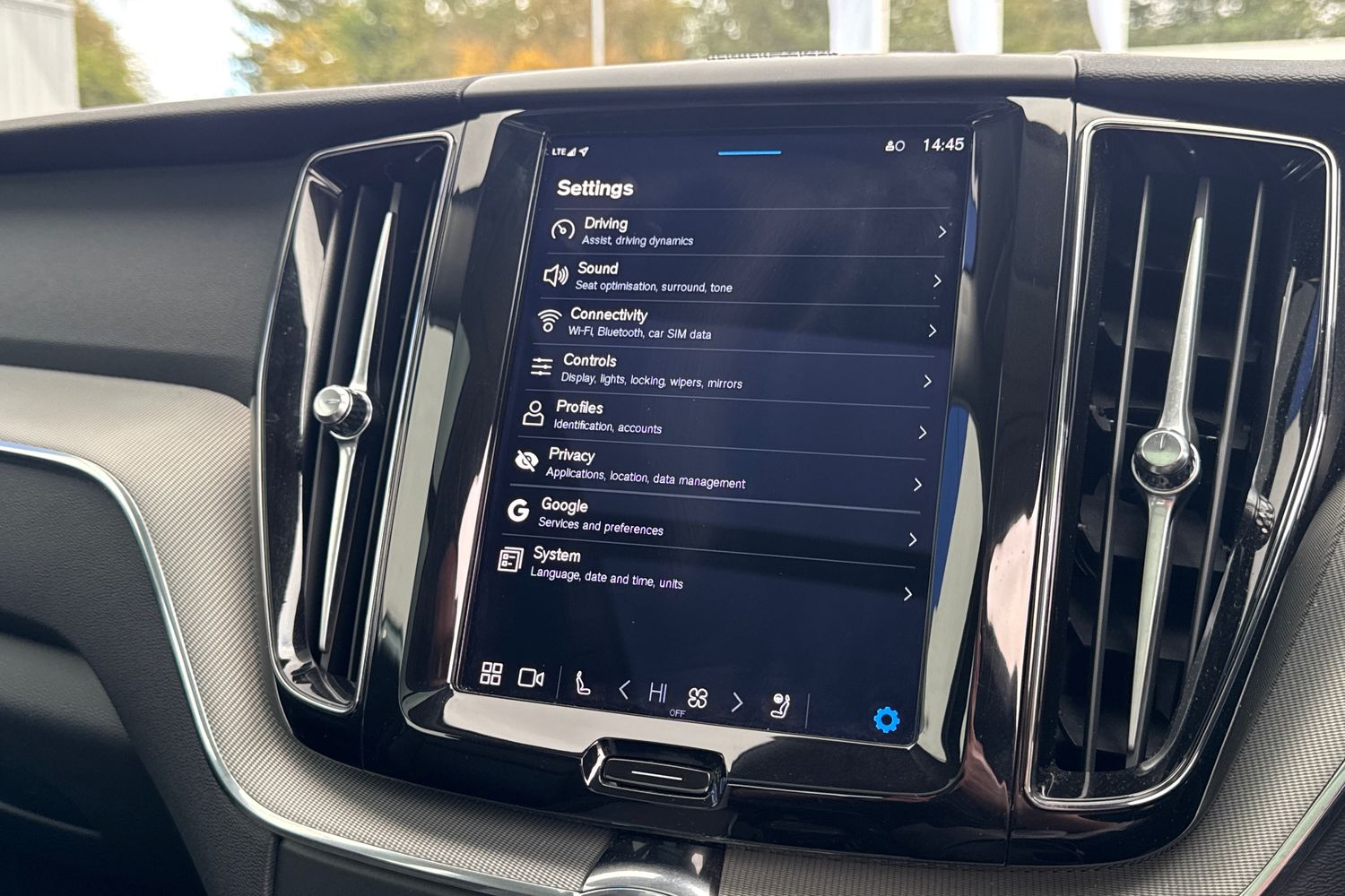 Used Volvo XC60 2024 for sale - 76172306: Photo 30