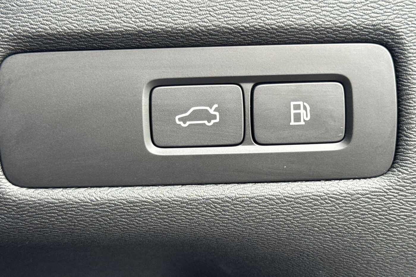 Used Volvo XC60 2024 for sale - 76172306: Photo 31