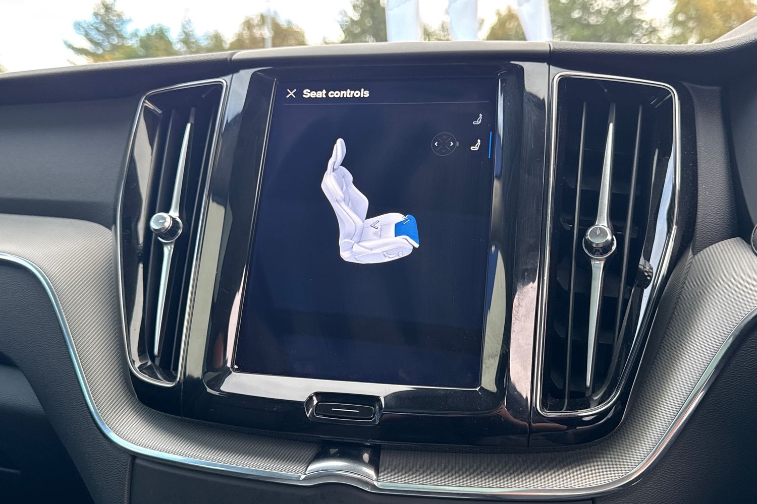 Used Volvo XC60 2024 for sale - 76172306: Photo 33