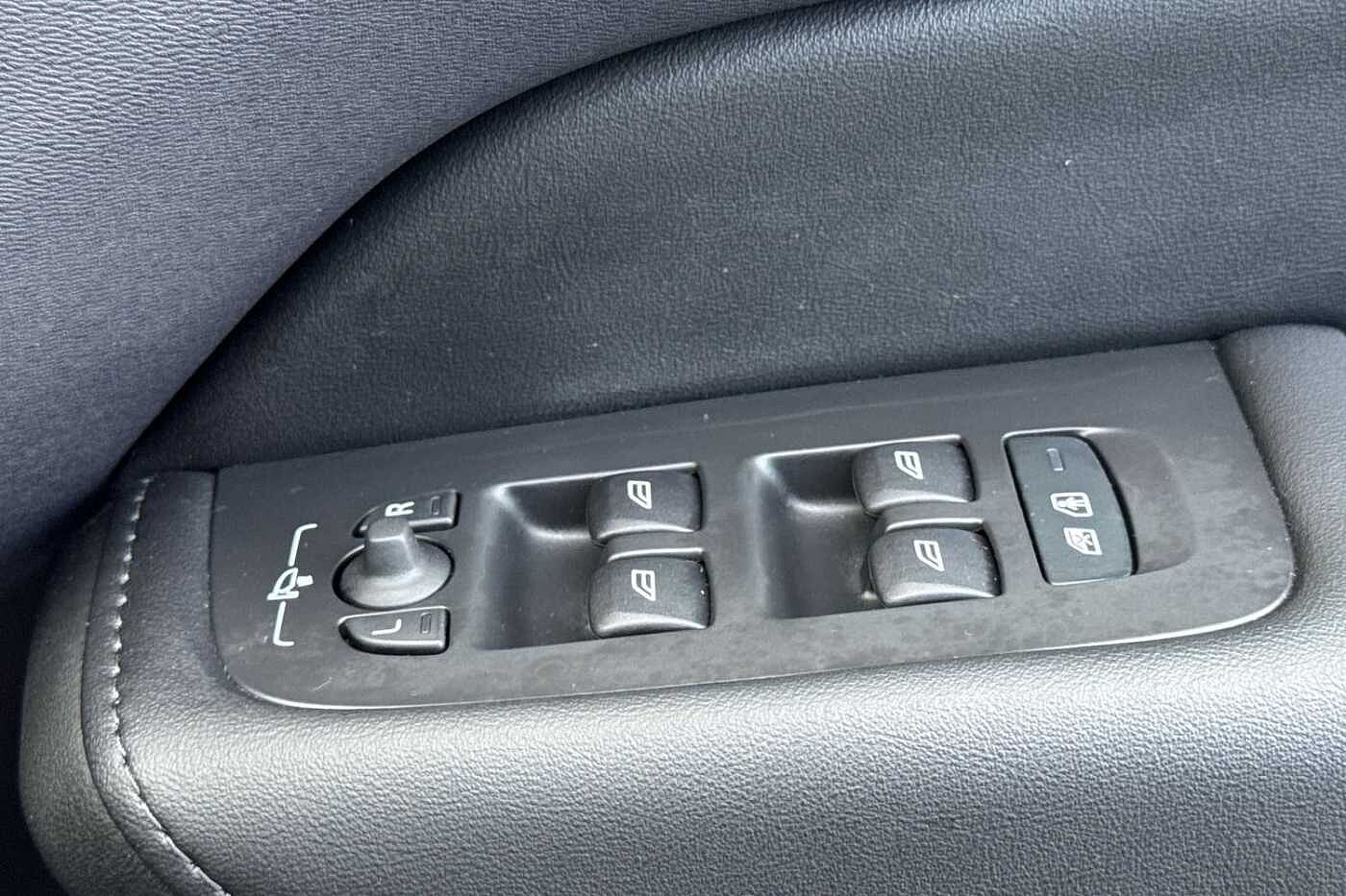 Used Volvo XC60 2024 for sale - 76172306: Photo 34