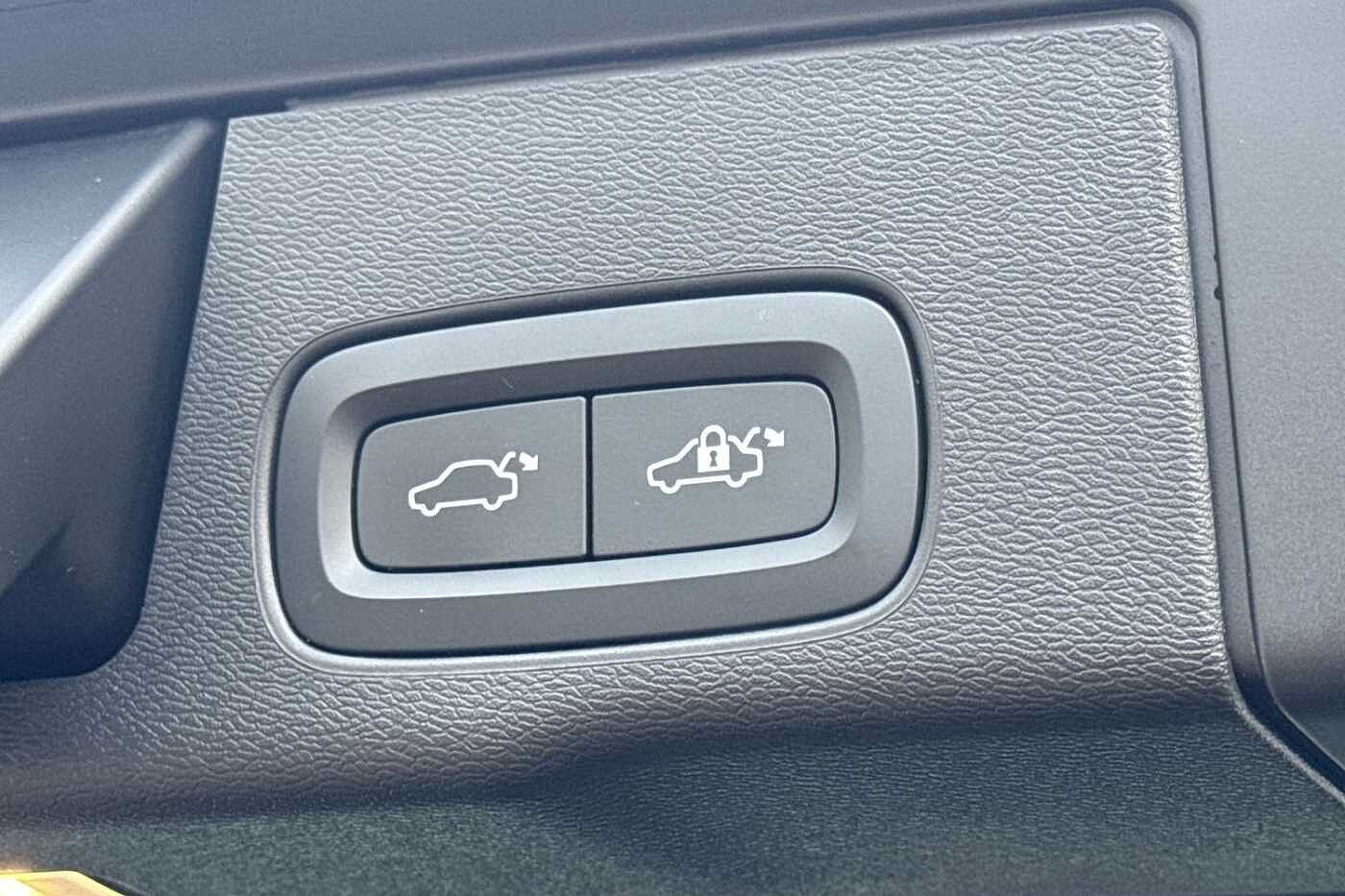 Used Volvo XC60 2024 for sale - 76172306: Photo 36