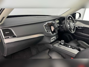 Used Volvo XC90 2022 for sale - 78748132: Photo
