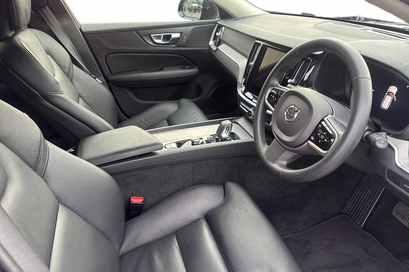 Used Volvo V60 2022 for sale - 76709505: Photo 11