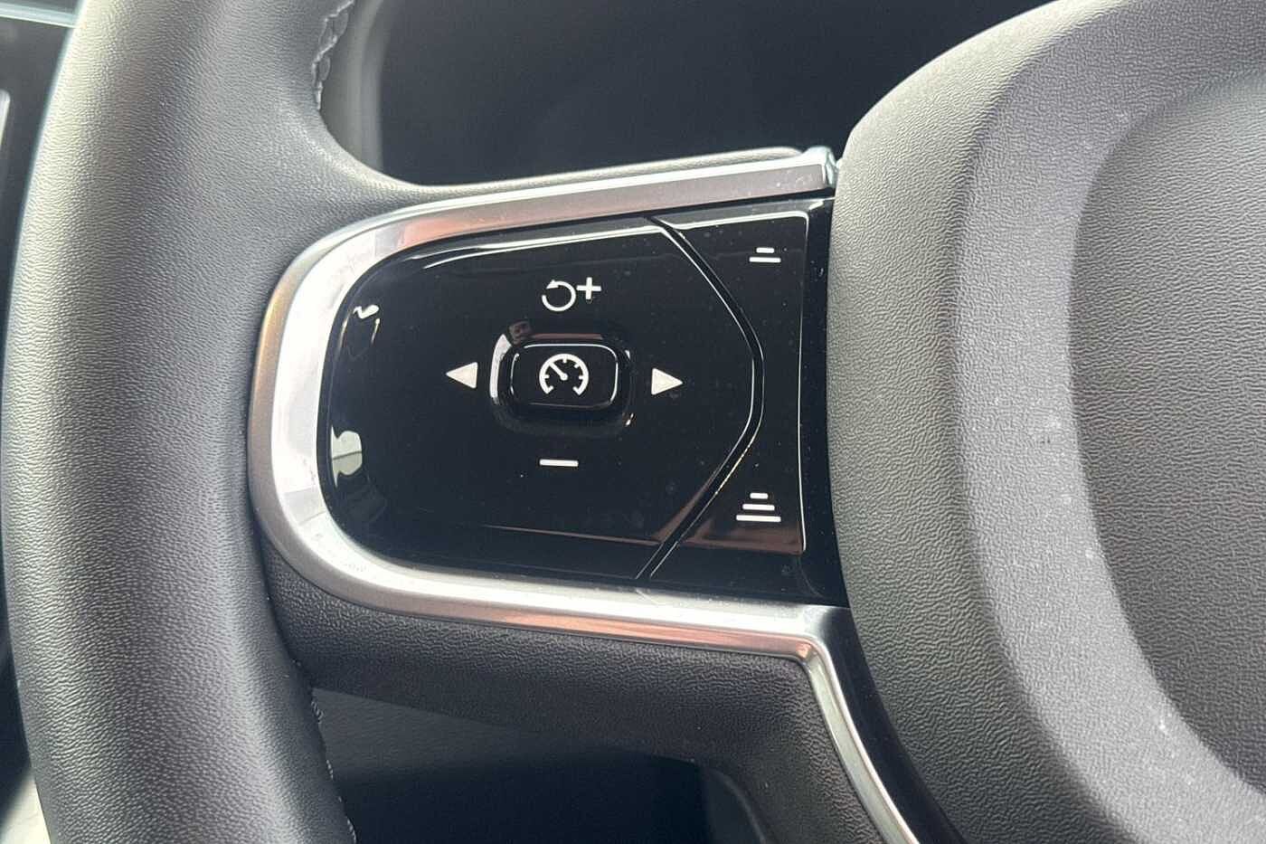 Used Volvo V60 2022 for sale - 76709505: Photo 12