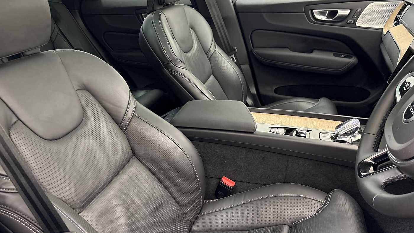 Used Volvo XC60 2025 for sale - 77732553: Photo 29