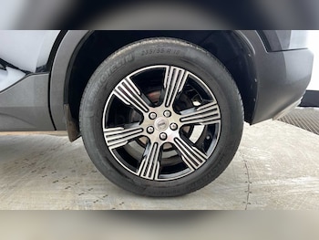 Used Volvo XC40 2021 for sale - 77198270: Photo