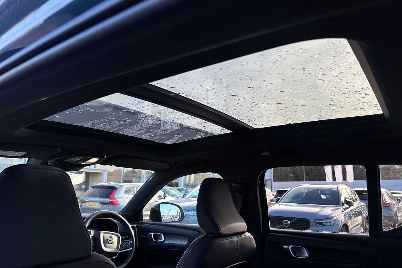 Used Volvo XC40 2023 for sale - 76415059: Photo 36