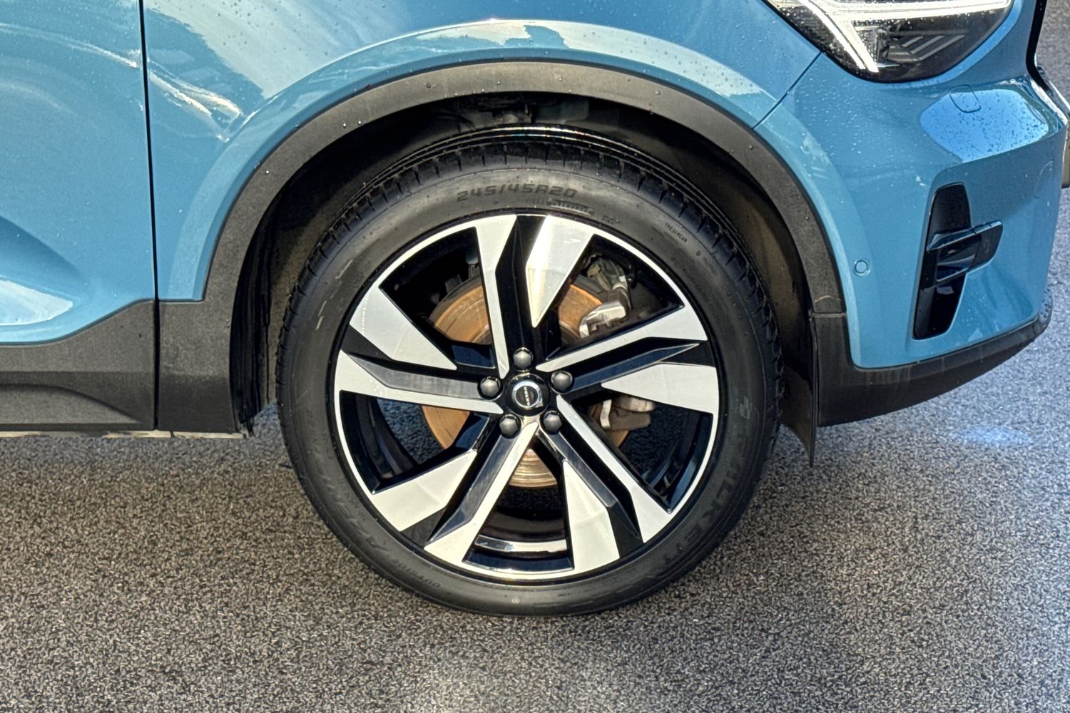 Used Volvo XC40 2023 for sale - 76415059: Photo 5