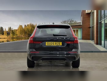 Used Volvo XC60 2025 for sale - 77225073: Photo