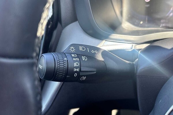 Used Volvo XC60 2023 for sale - 75467522: Photo 25