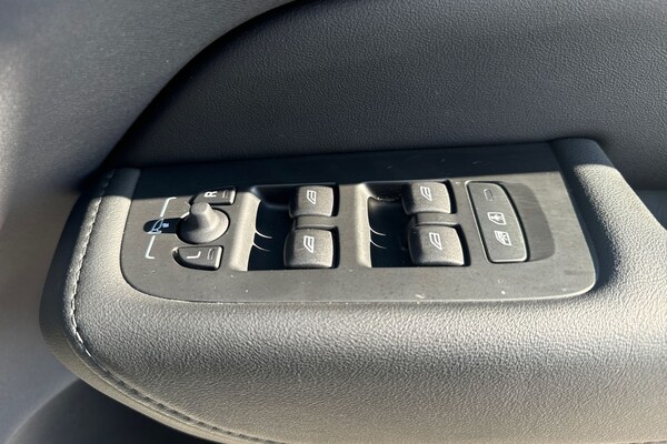 Used Volvo XC60 2023 for sale - 75467522: Photo 27