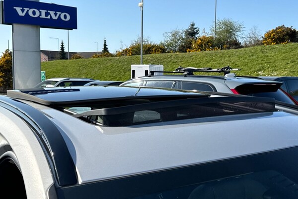 Used Volvo XC60 2023 for sale - 75467522: Photo 37