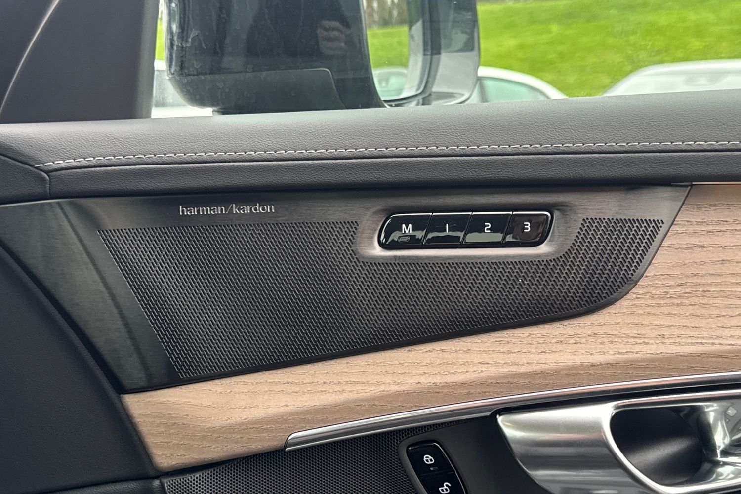 Used Volvo XC90 2025 for sale - 76738104: Photo 32