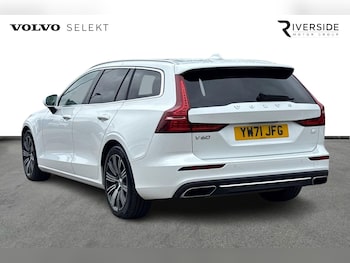 Used Volvo V60 2022 for sale - 78094697: Photo