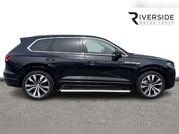 Used Volkswagen Touareg 2018 for sale - 79490275: Photo