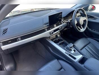 Used Audi A4 2022 for sale - 77934311: Photo