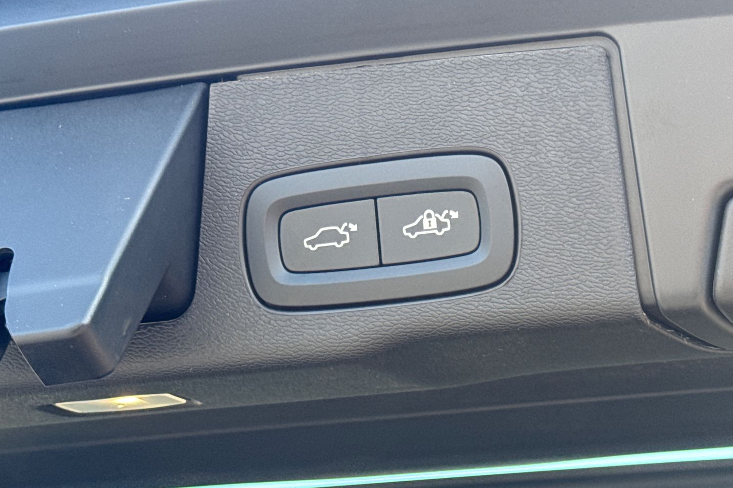 Used Volvo XC60 2026 for sale - 77532073: Photo 38