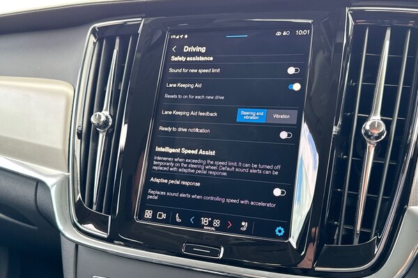 Used Volvo V90 2025 for sale - 75501836: Photo 26