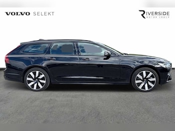 Used Volvo V90 2025 for sale - 75501836: Photo