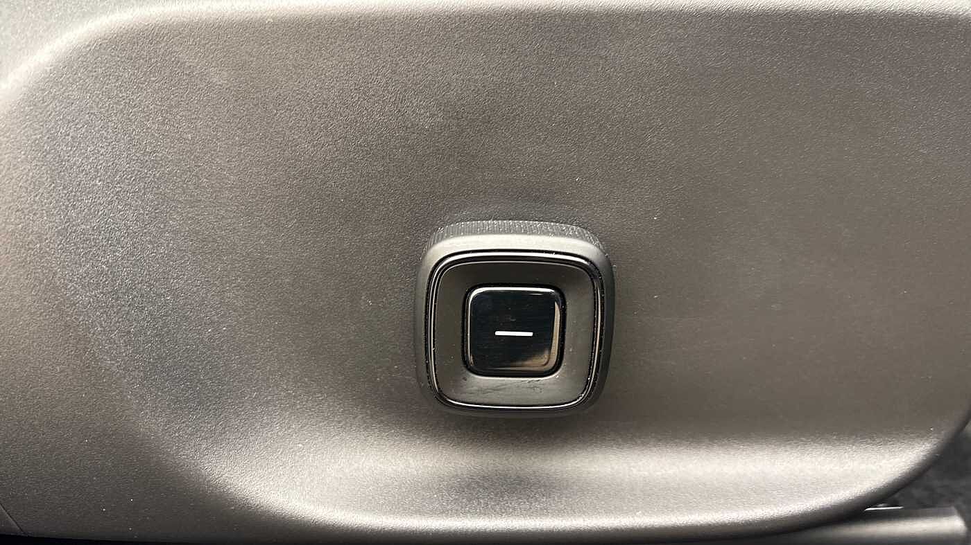 Used Volvo EX30 2025 for sale - 78165779: Photo 24