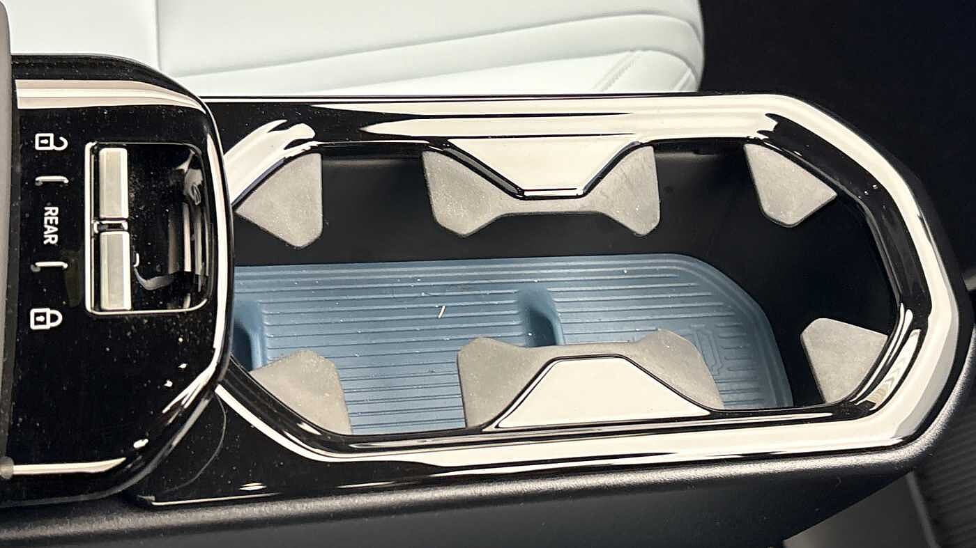 Used Volvo EX30 2025 for sale - 78165779: Photo 28