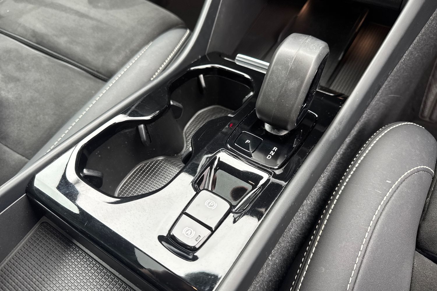 Used Volvo XC40 2023 for sale - 76302457: Photo 13