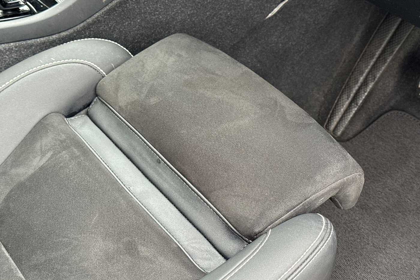 Used Volvo XC40 2023 for sale - 76302457: Photo 34