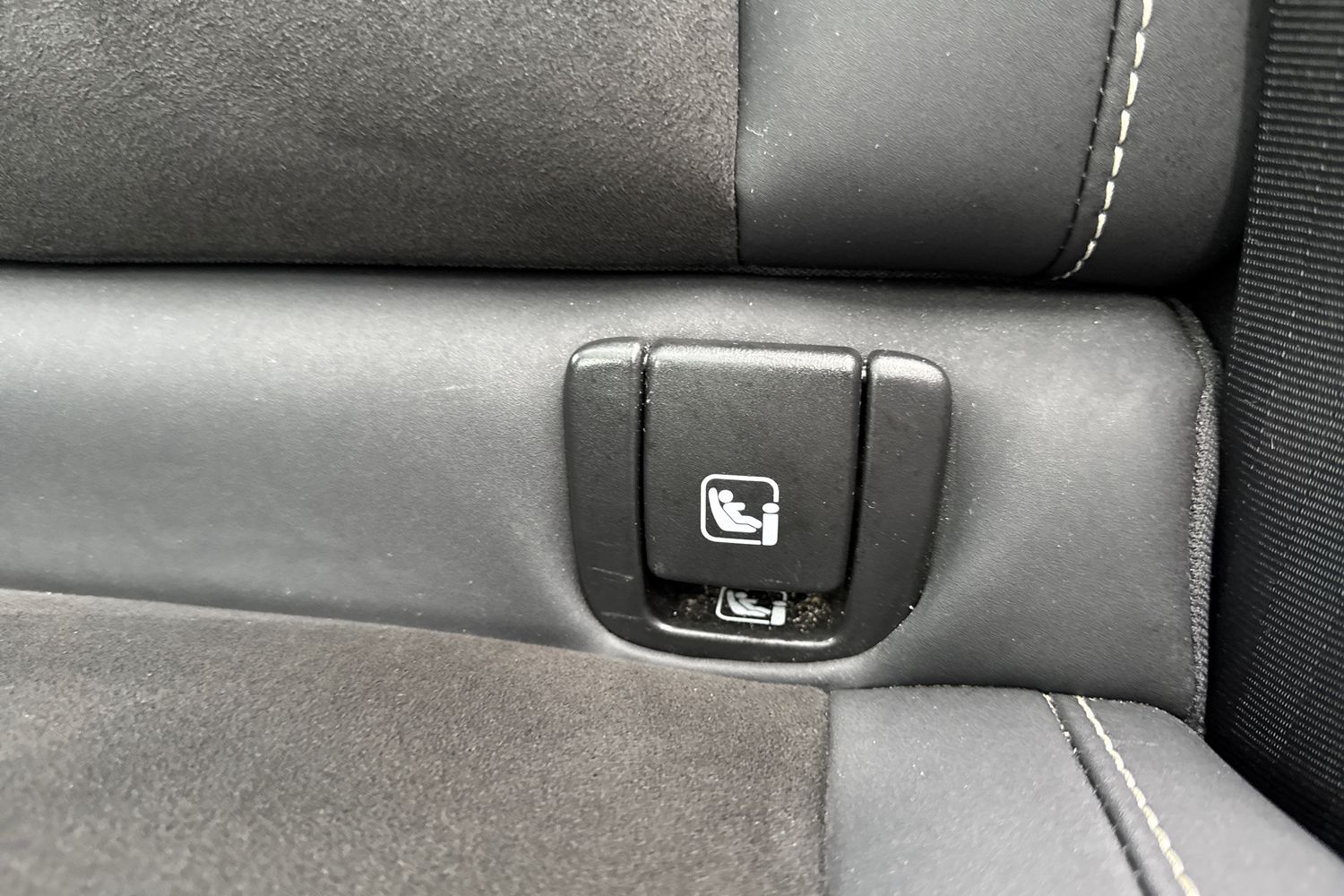 Used Volvo XC40 2023 for sale - 76302457: Photo 37