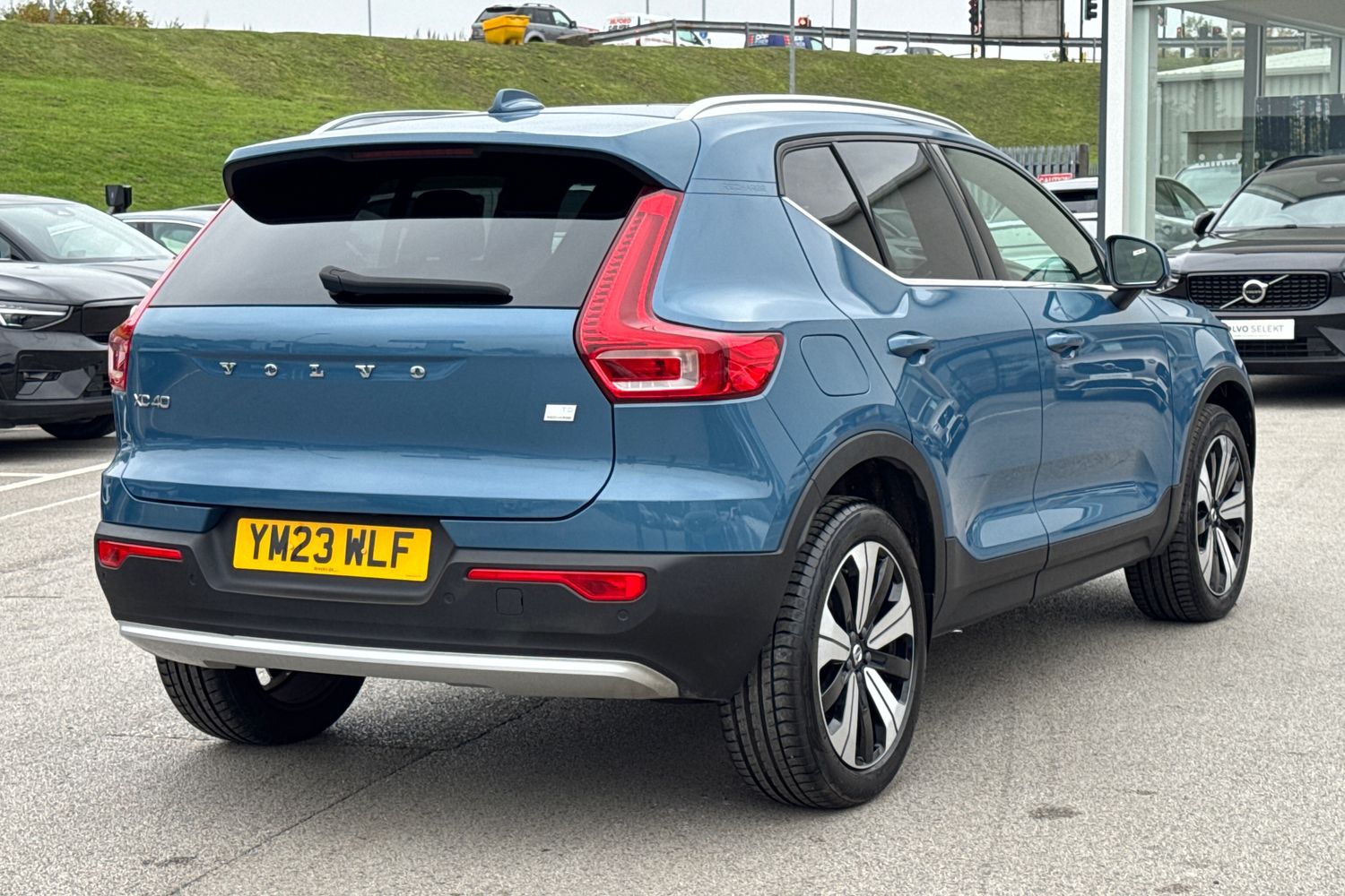 Used Volvo XC40 2023 for sale - 76302457: Photo 40