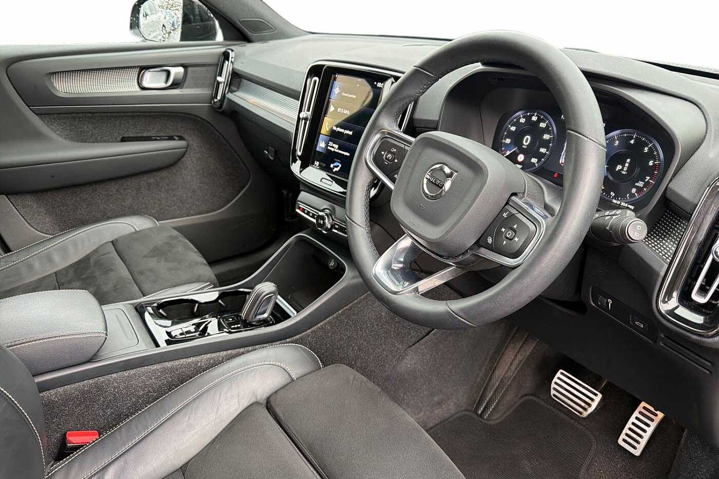 Used Volvo XC40 2021 for sale - 77186232: Photo 11