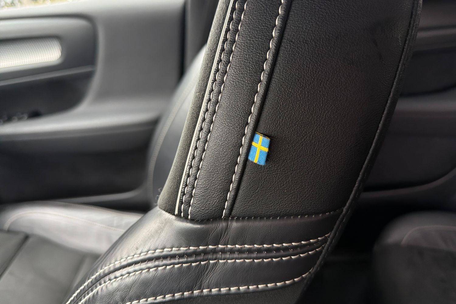 Used Volvo XC40 2021 for sale - 77186232: Photo 25