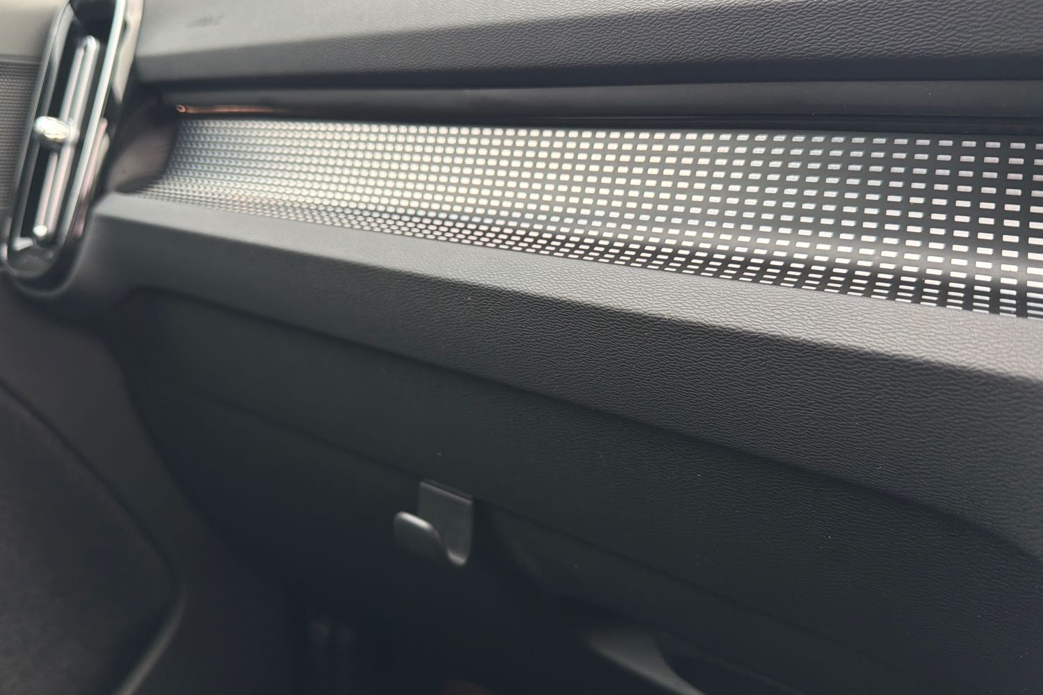 Used Volvo XC40 2021 for sale - 77186232: Photo 30