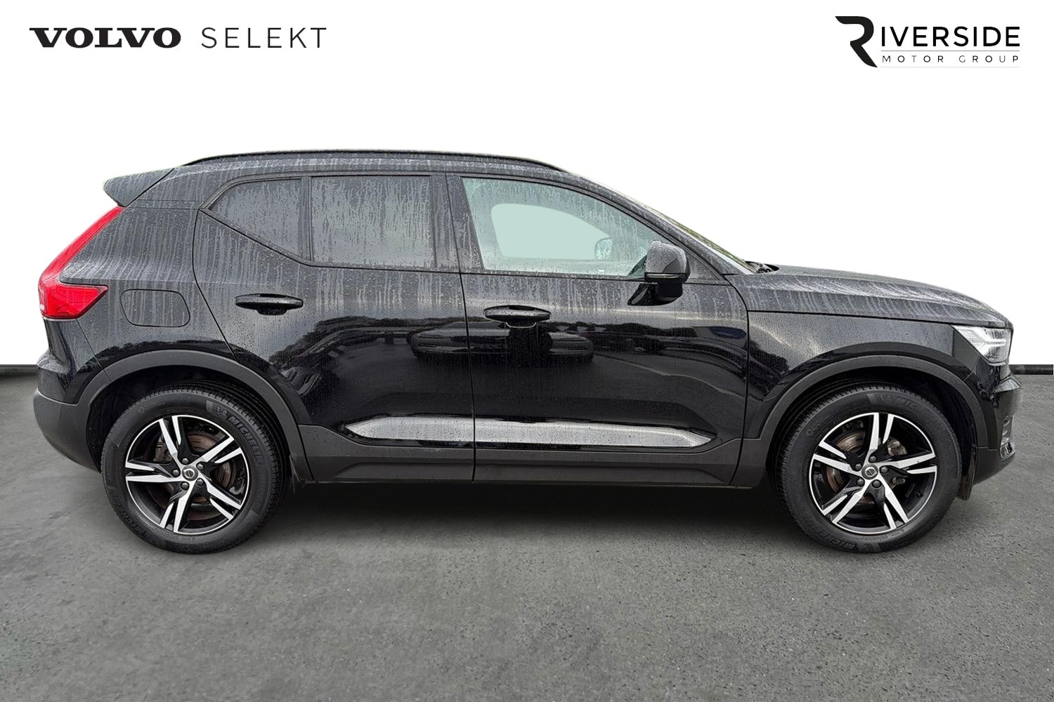 Used Volvo XC40 2021 for sale - 77186232: Photo 4
