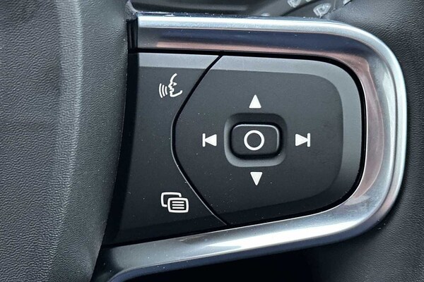 Used Volvo XC40 2024 for sale - 75467669: Photo 12