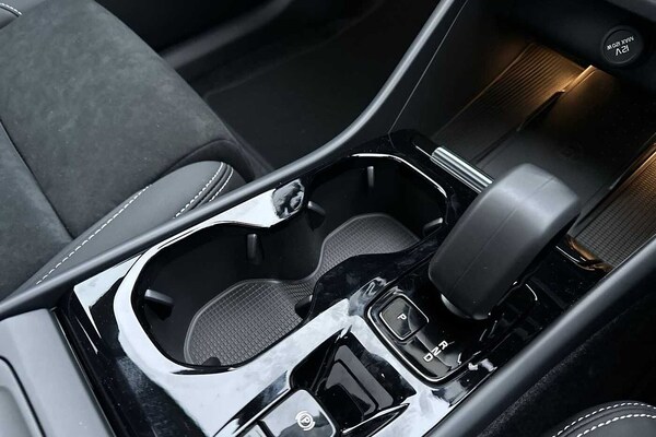 Used Volvo XC40 2024 for sale - 75467669: Photo 13