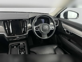 Used Volvo V90 2021 for sale - 77934329: Photo
