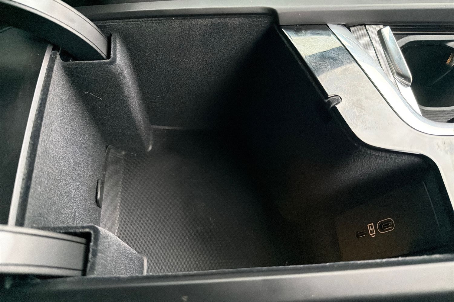 Used Volvo XC60 2022 for sale - 76544620: Photo 22