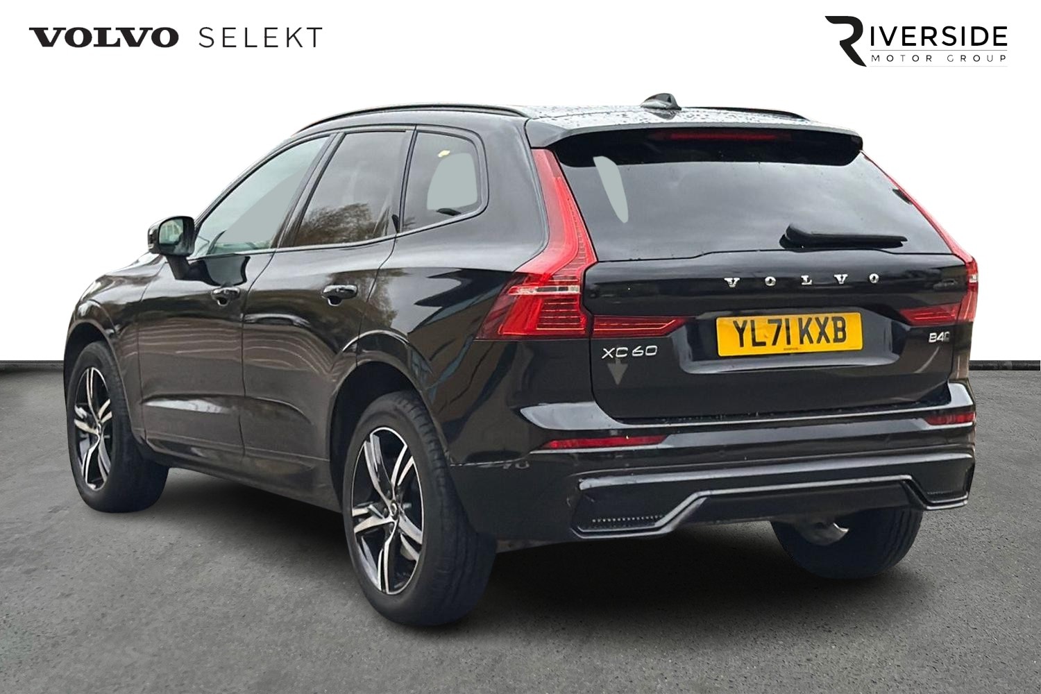 Used Volvo XC60 2022 for sale - 76544620: Photo 3